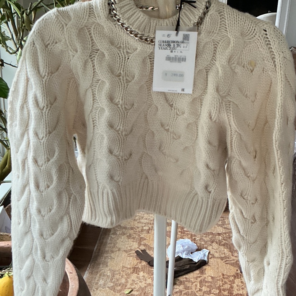 Zara Cream Cable Knit Sweater